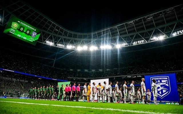 包含转会期中超焦点战;莱比锡再遭质疑;悬念犹存;球队文化再被提及的词条 包含转会期中超焦点战;莱比锡再遭质疑;悬念犹存;球队文化再被提及的词条