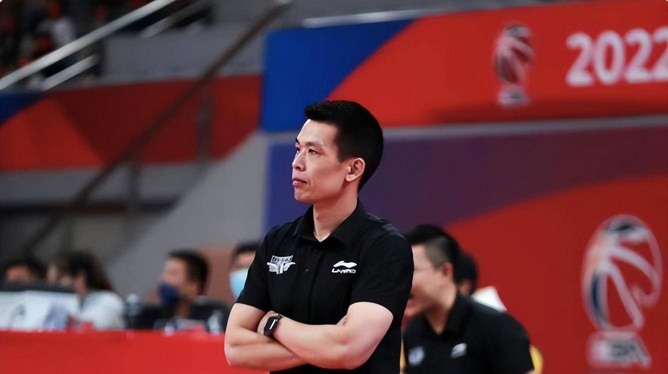  加时末段北京首钢备战意甲，临场应变细节曝光，质疑声仍在，更衣室氛围转暖-开云网页版