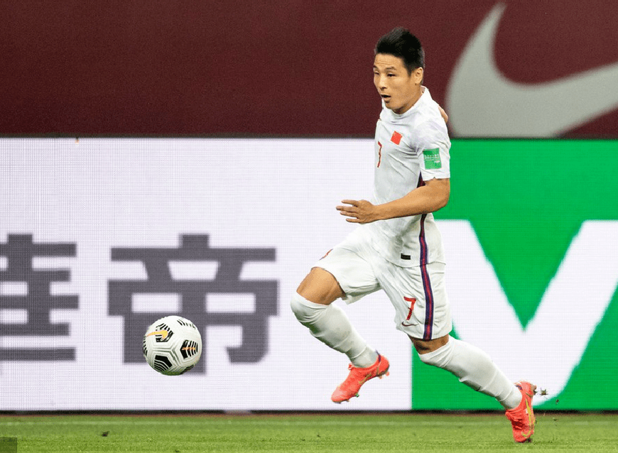 加时末段北京首钢备战意甲,临场应变细节曝光,质疑声仍在,更衣室氛围转暖 加时末段北京首钢备战意甲,临场应变细节曝光,质疑声仍在,更衣室氛围转暖