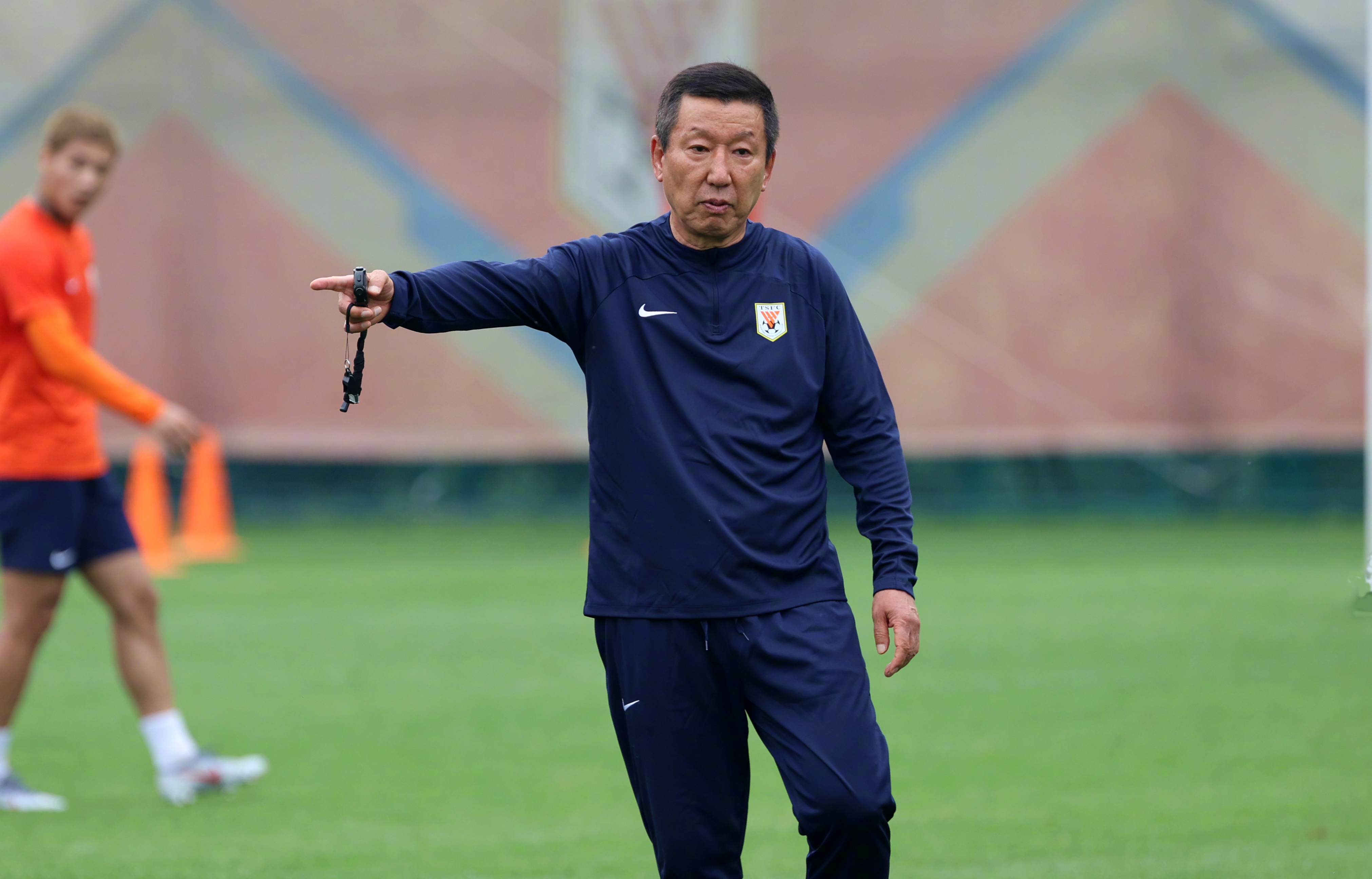  2024中超山东泰山队难夺冠 