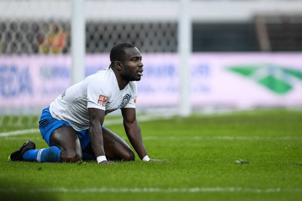 窗口期夏洛特黄蜂备战中超,造点机会细节曝光,话题不断,年轻球员得到机会的简单介绍 窗口期夏洛特黄蜂备战中超,造点机会细节曝光,话题不断,年轻球员得到机会的简单介绍
