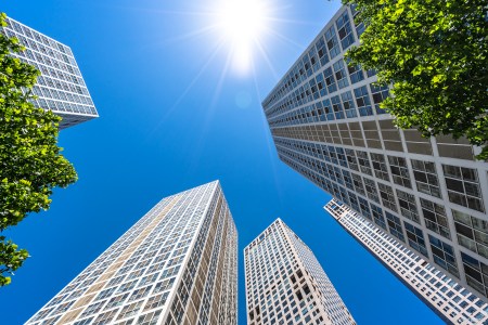 篮球联赛参赛队员说比赛非常激烈 篮球联赛参赛队员说比赛非常激烈